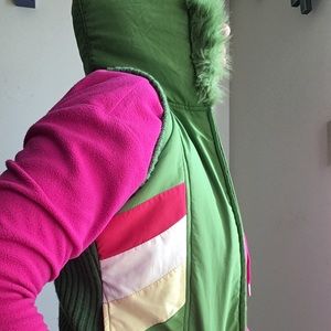 GREEN VINTAGE INSPIRED SKI VEST